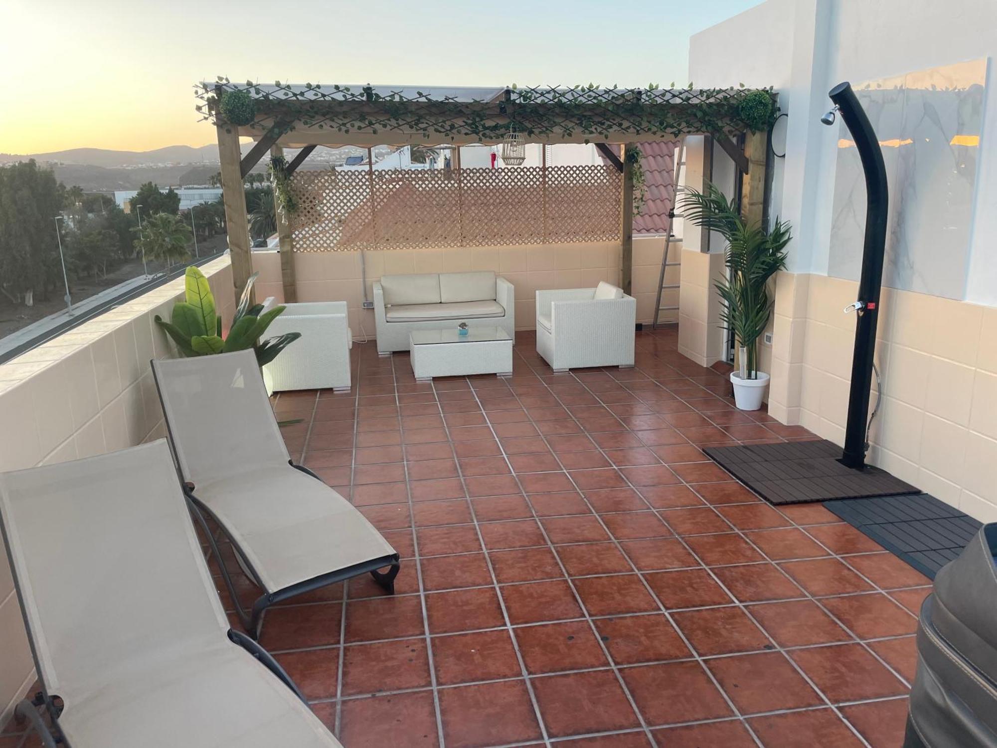 Basement Apartment San Bartolomé 外观 照片